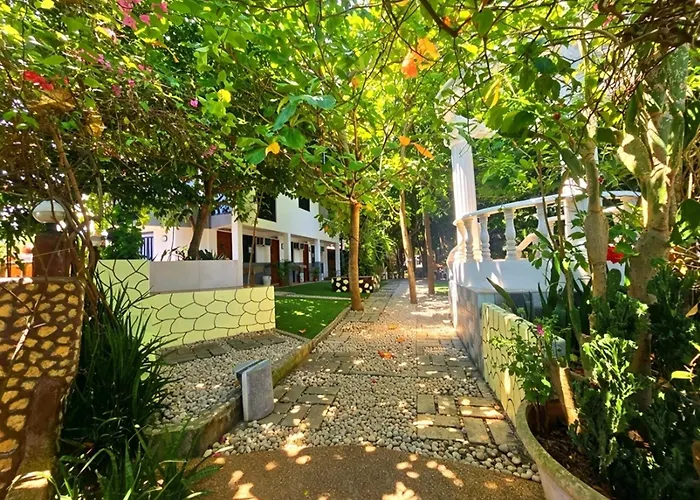 Ffg Eden Private Resort